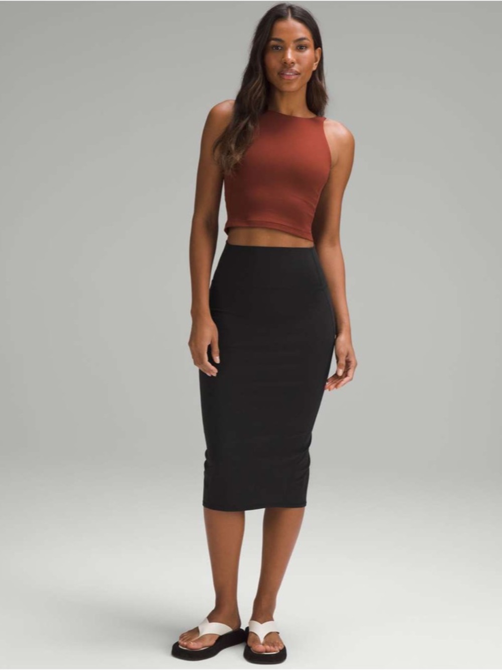 Lululemon Nulu Slim-Fit High-Rise Skirt
Black Skirt Women’s Size 2